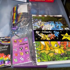 Neopets Stationery Set with Cards and Lanyard with game code, plying cards
